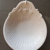 Porcelain soap holder signed W. Guérin and Co Limoges between 1903 and 1911