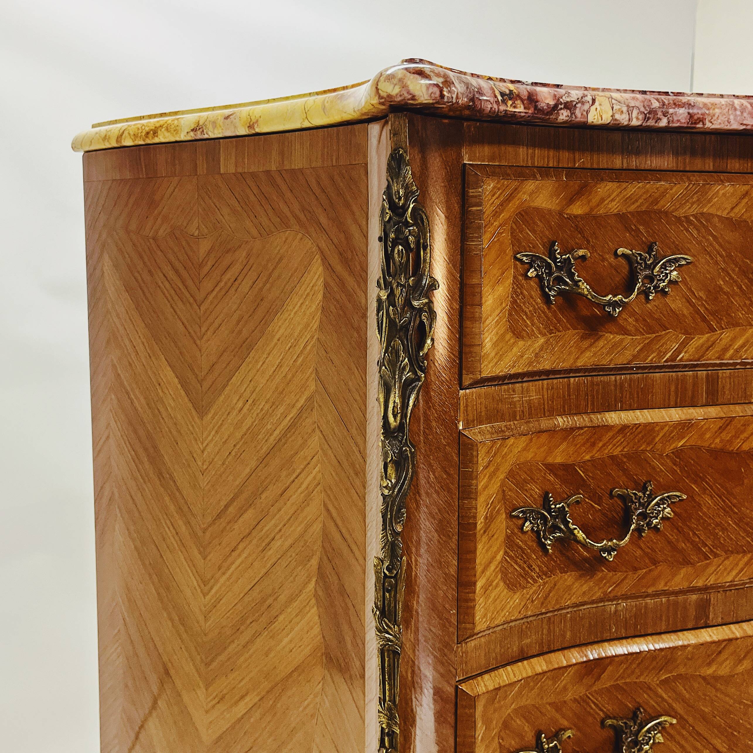 Elegant Louis XV Walnut Chest of Drawers with Marble Top