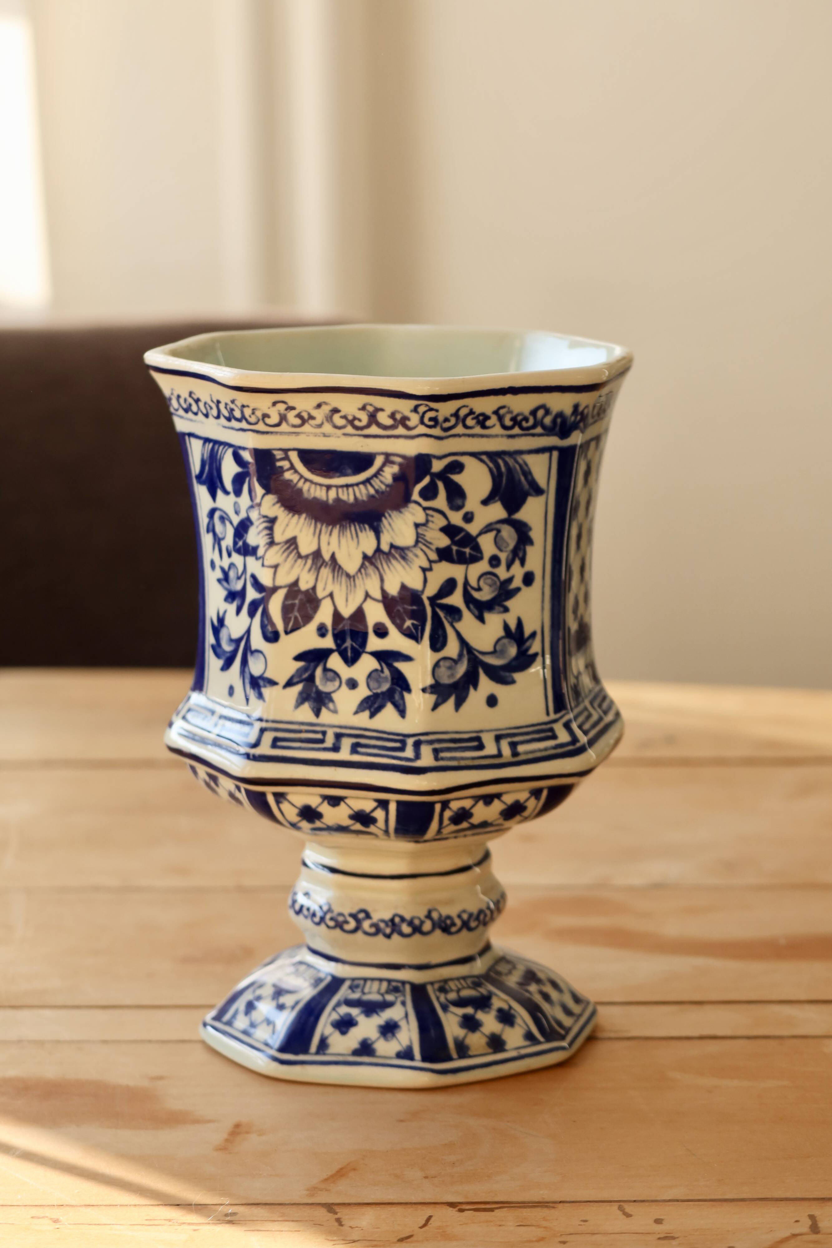 Small antique Boch vase Amsterdam model