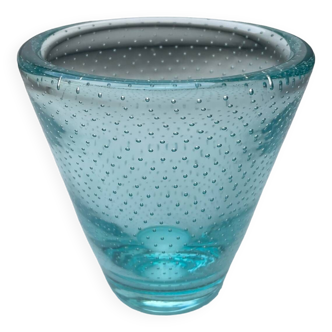 Vase controlled bubbles glass