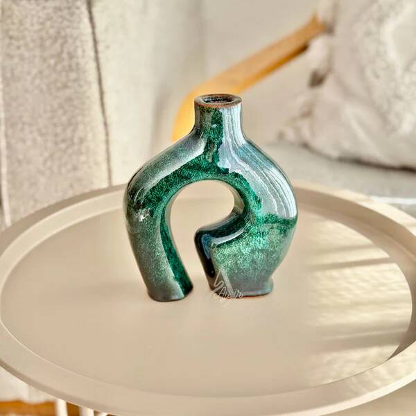 Small speckled turquoise Atlas vase