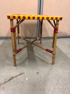 Vintage scoubidou coffee table