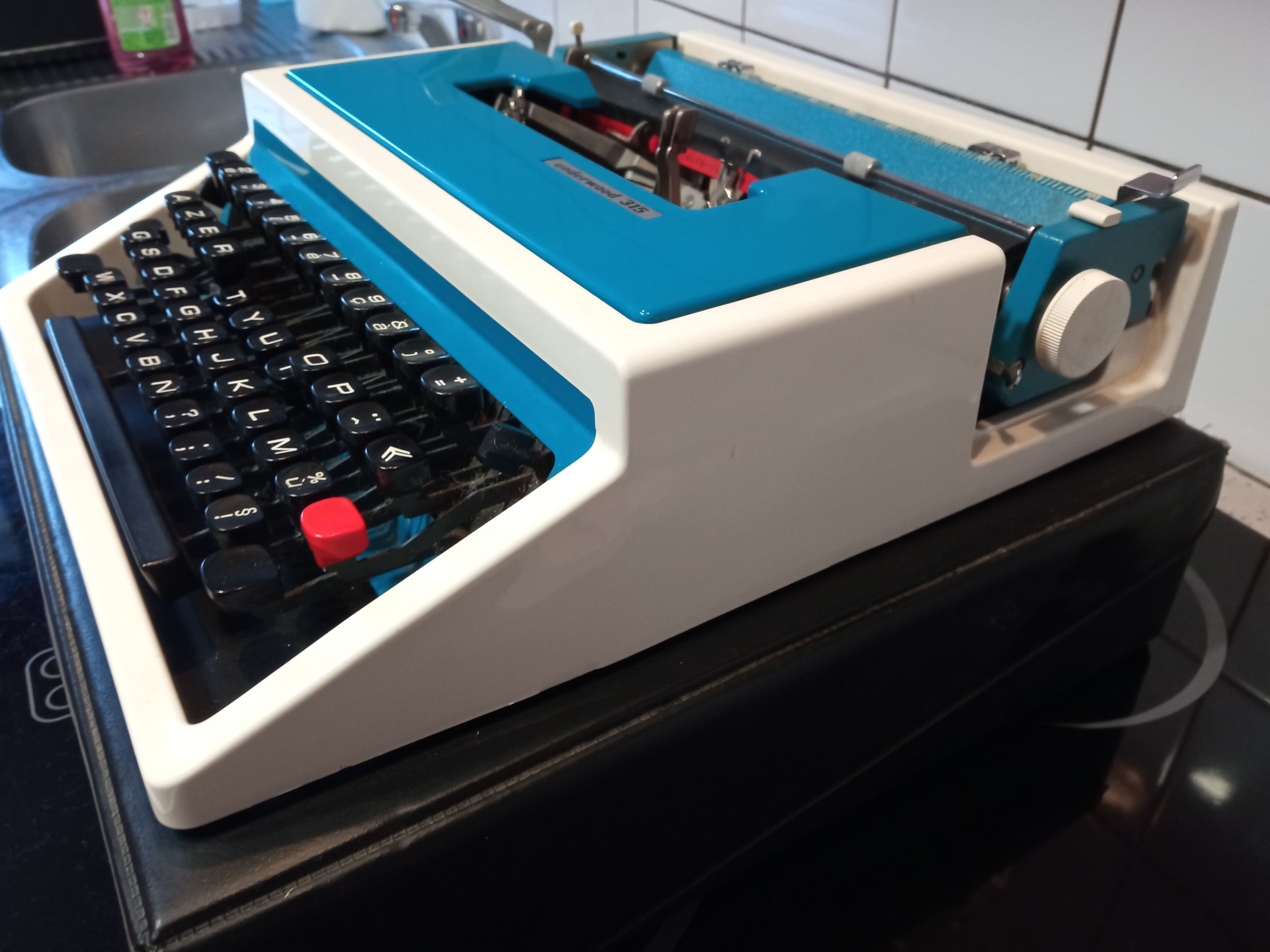 Blue Underwood 315 Portable Typewriter