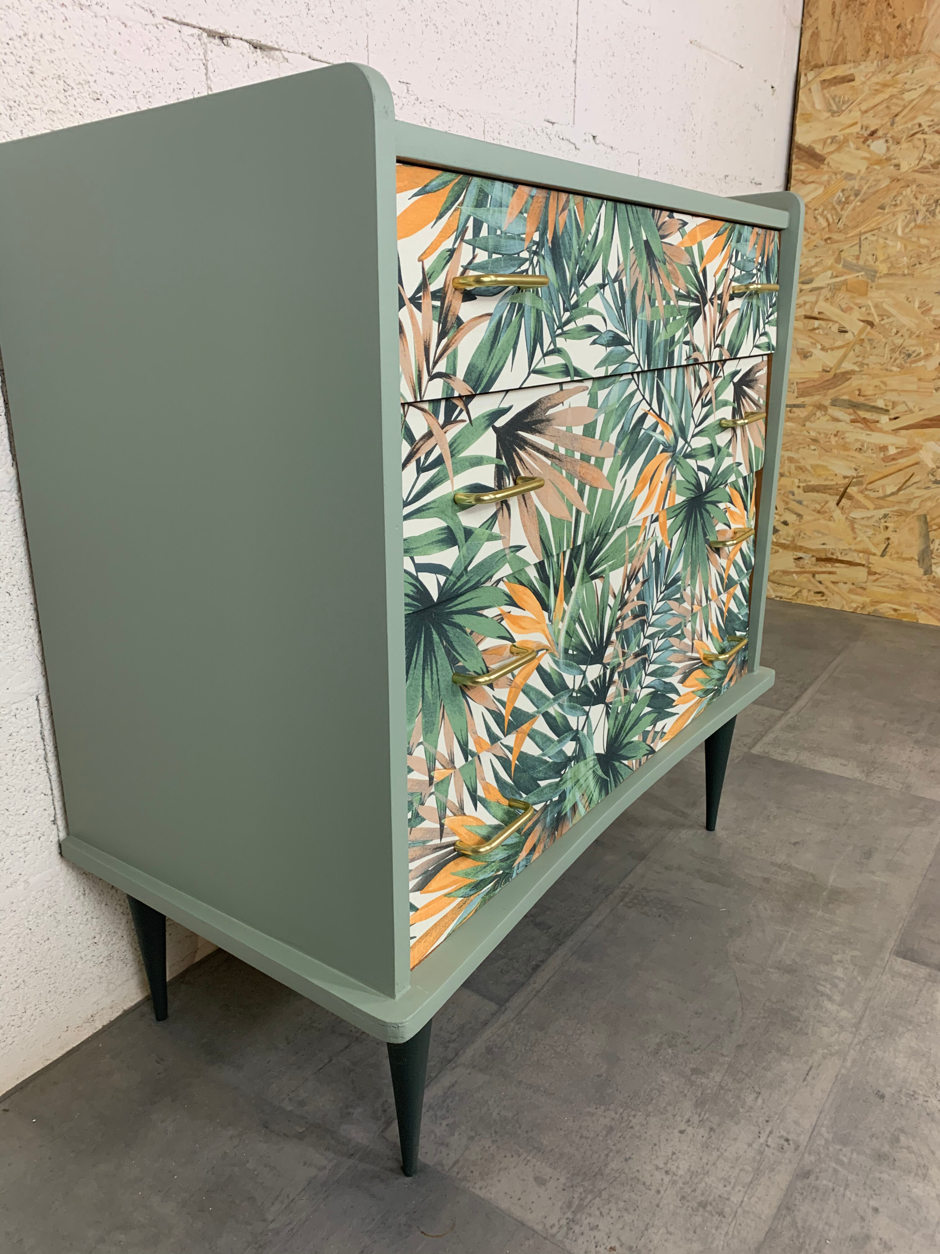 Commode vintage