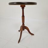 1950s English Mahogany Tripod Table in Georgian Revival Style