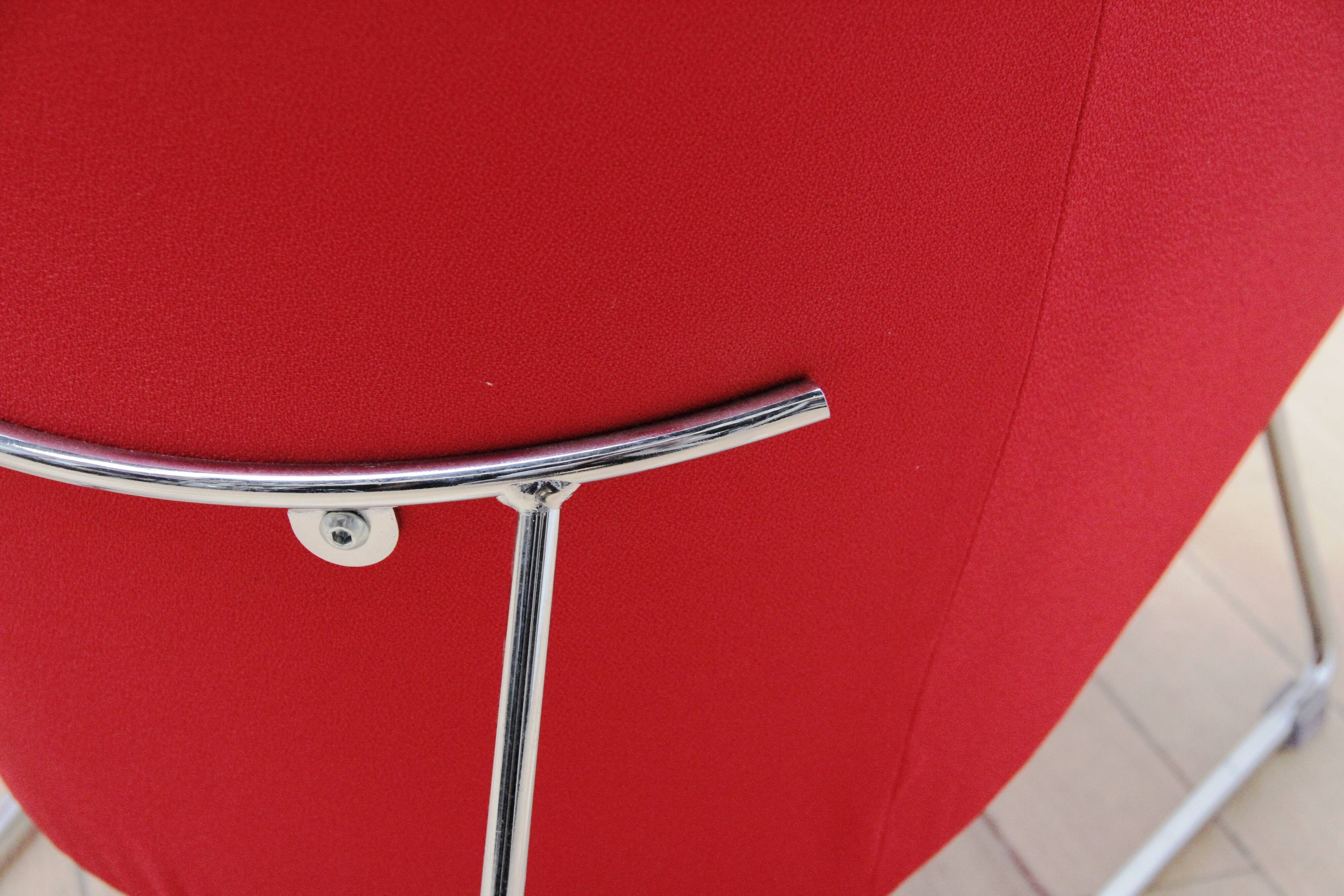 Taxido reception chair, Segis