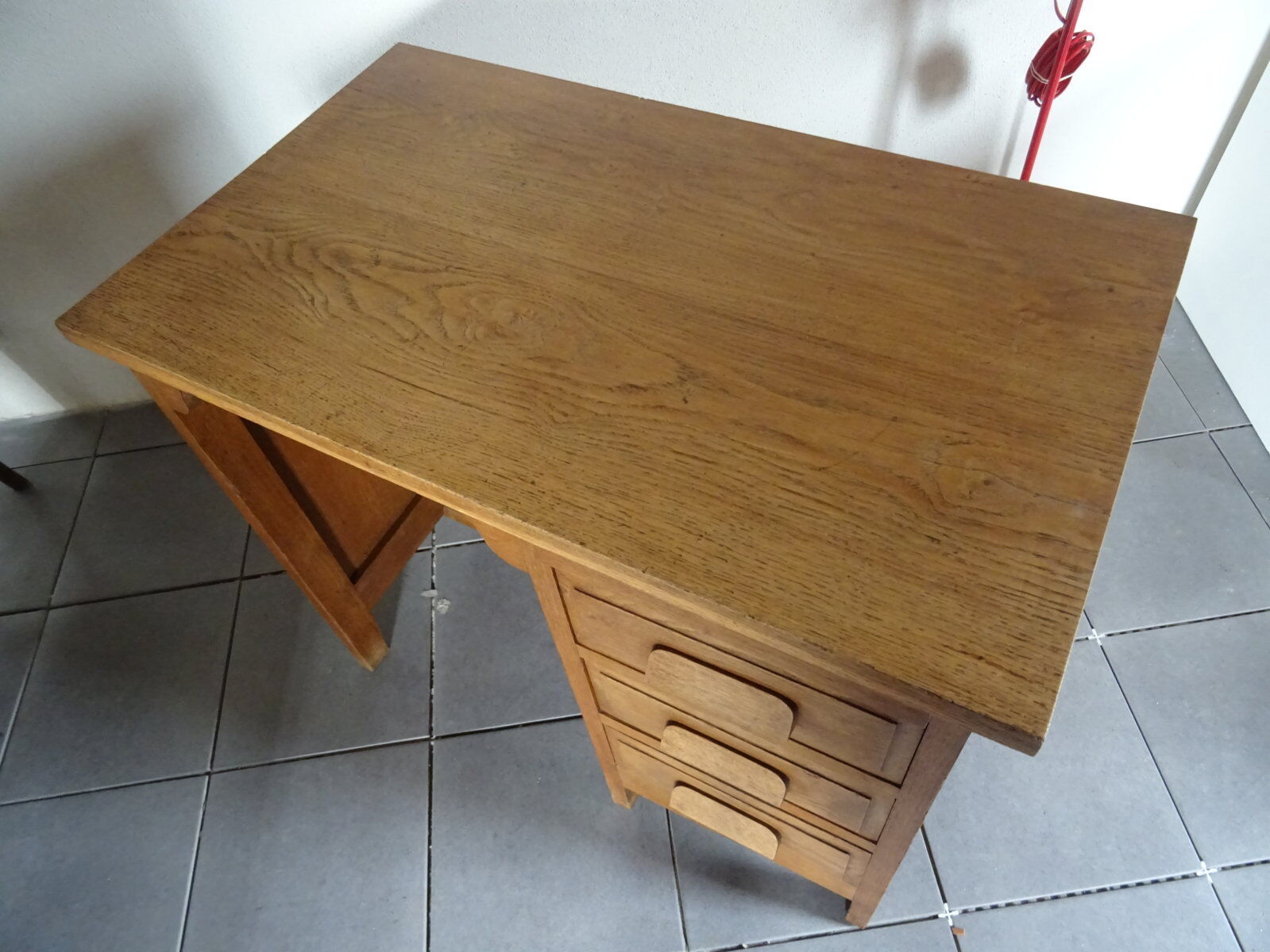 Children's desk in solid oak