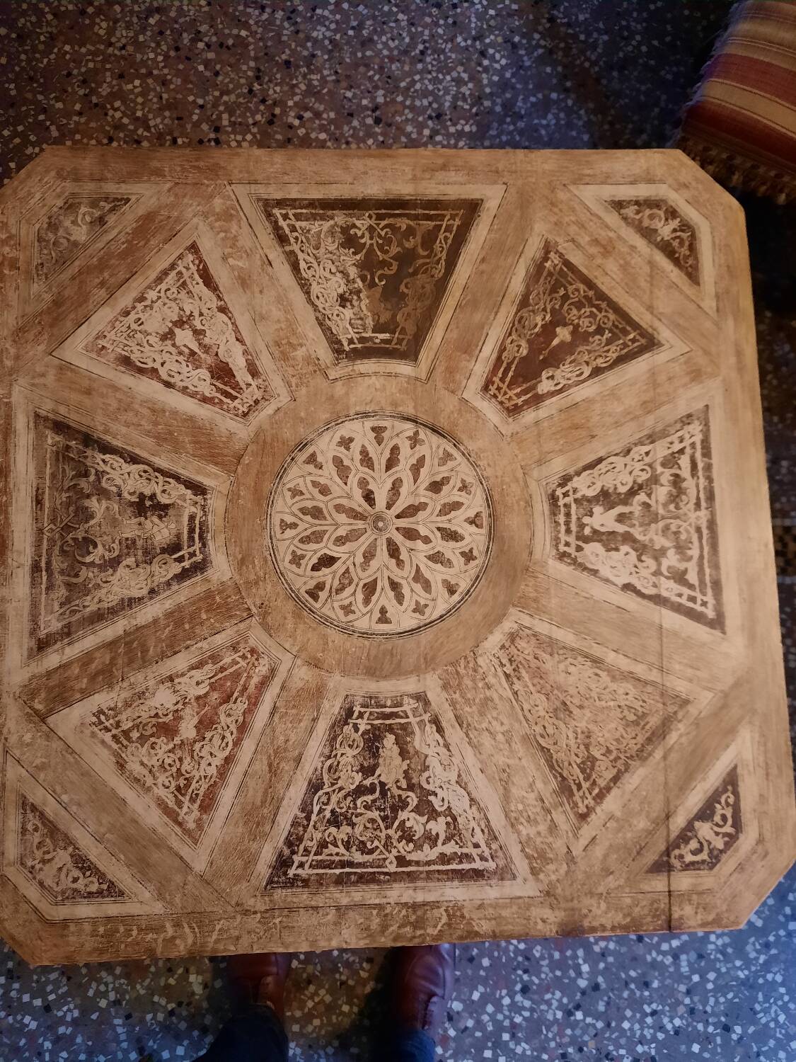 Sorrento Table Italy 18th