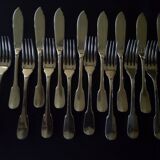 Ensemble de 8 couverts à poisson cristofle france modèle cluny uniplat