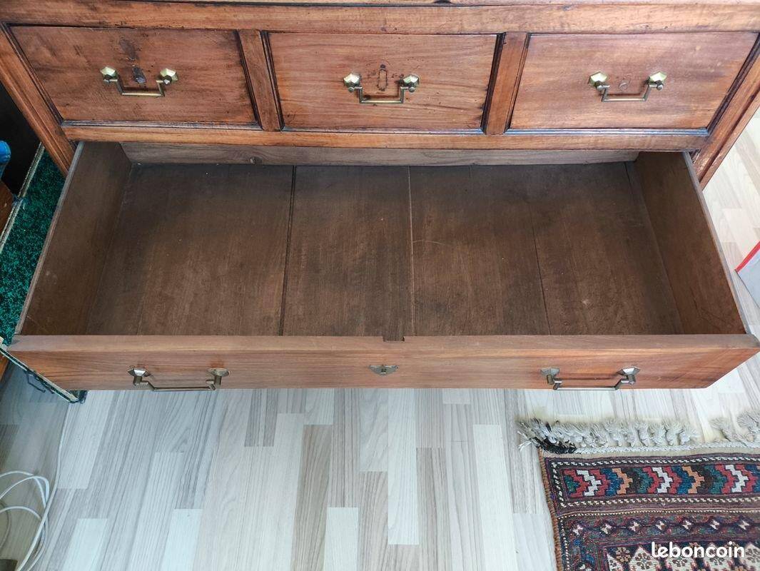 Commode régionale 19e siècle