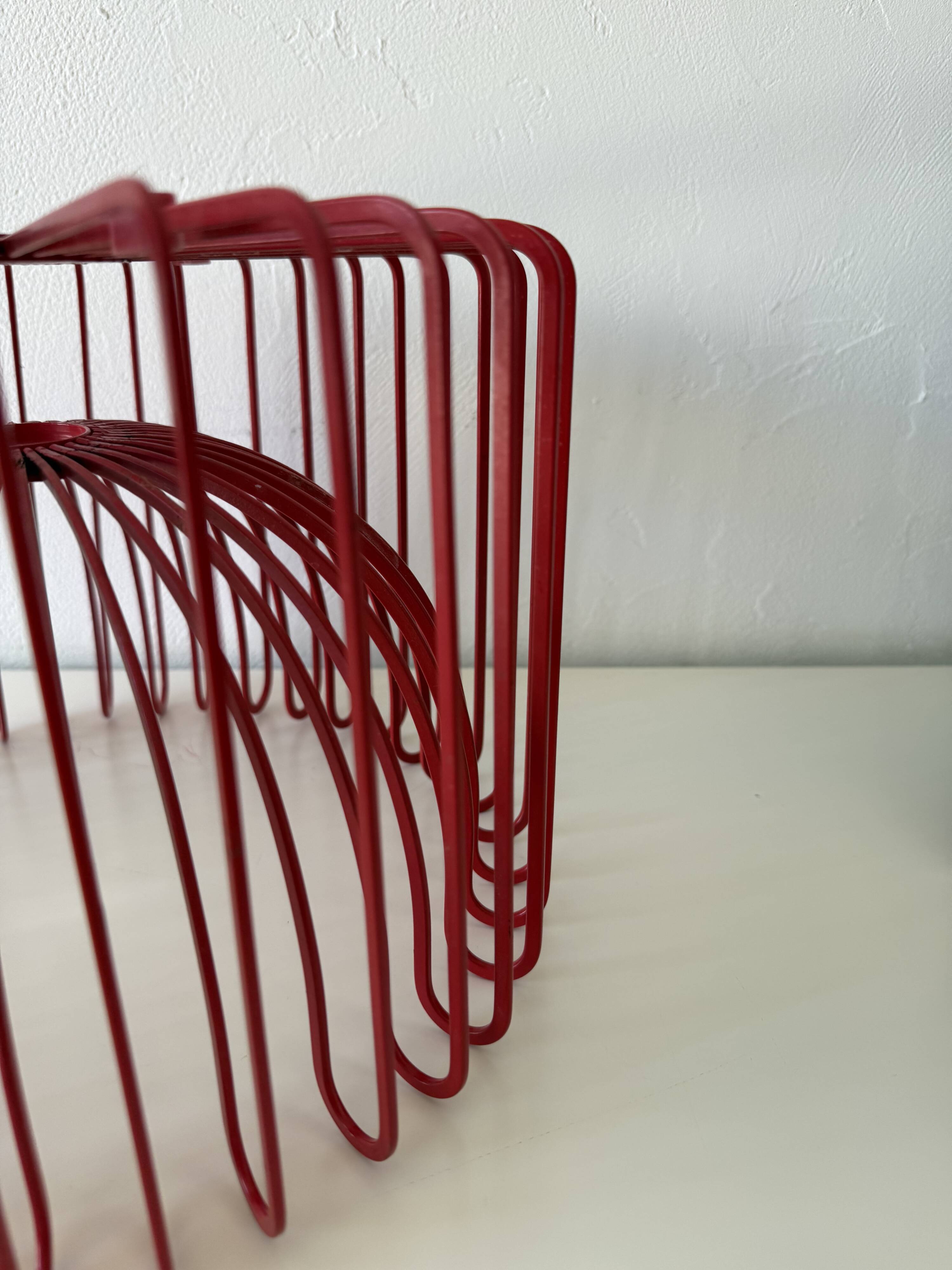 Design bin Ehlén Johansson model tradig IKEA Memphis Starck