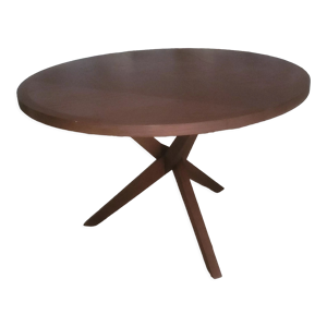 Table ronde en bois roche