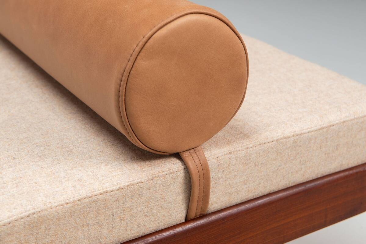 Danish daybed in teak and fabric, mid-century Denmark 1960