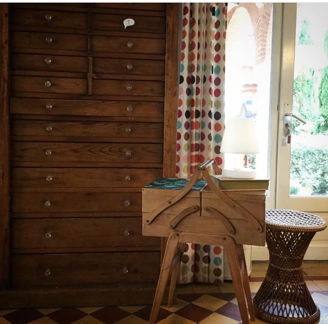 Furniture from craft to drawers