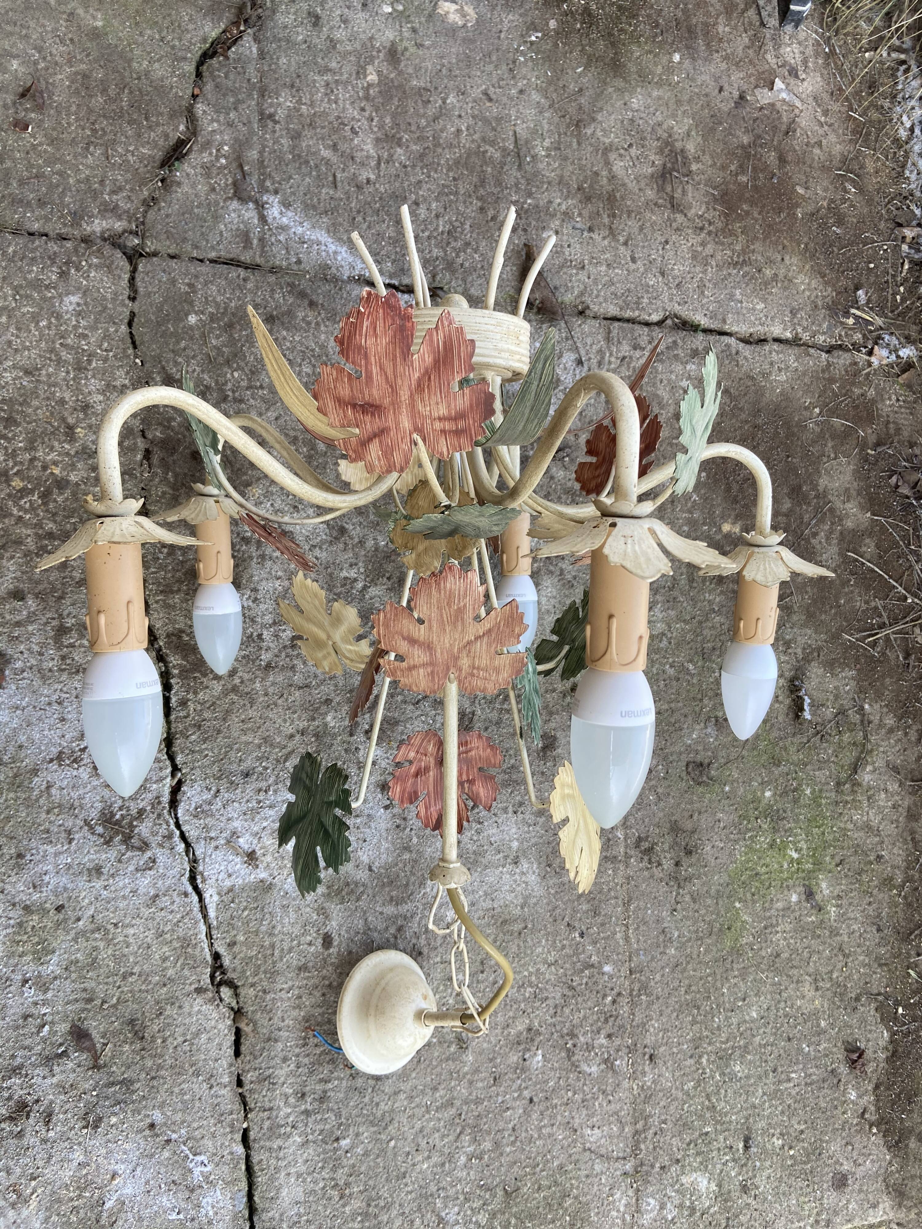 Metal luster painted 3 colors, Florentine style