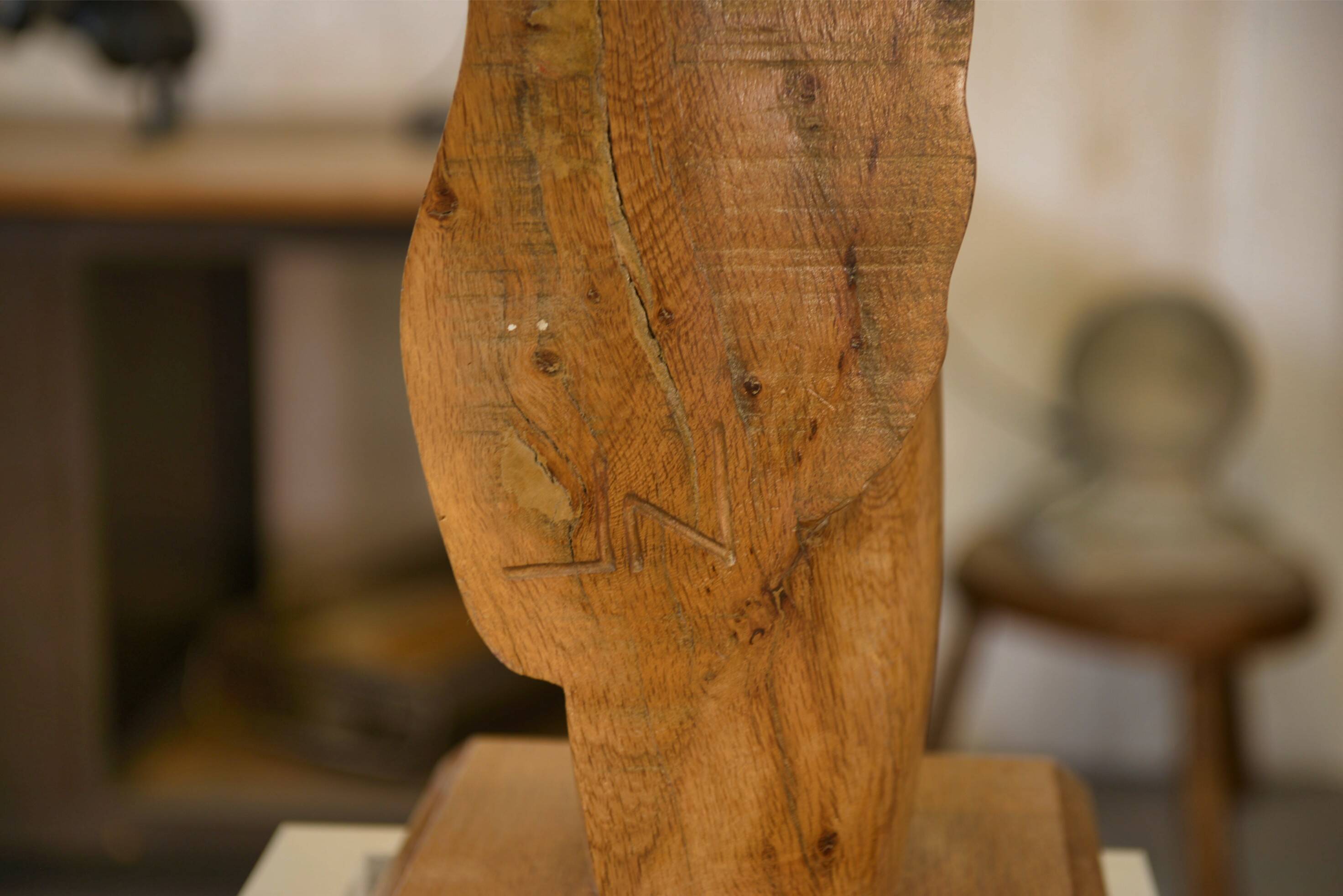 Sculpture nu en chêne 1960’s