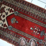 Tapis de prière vintage fait main Lahore pakistanais 62cm x 92cm (1970s)