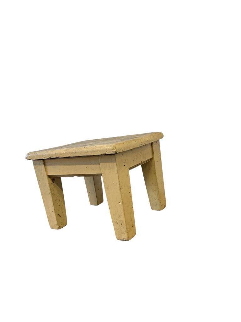 Vintage mini side table / plant table