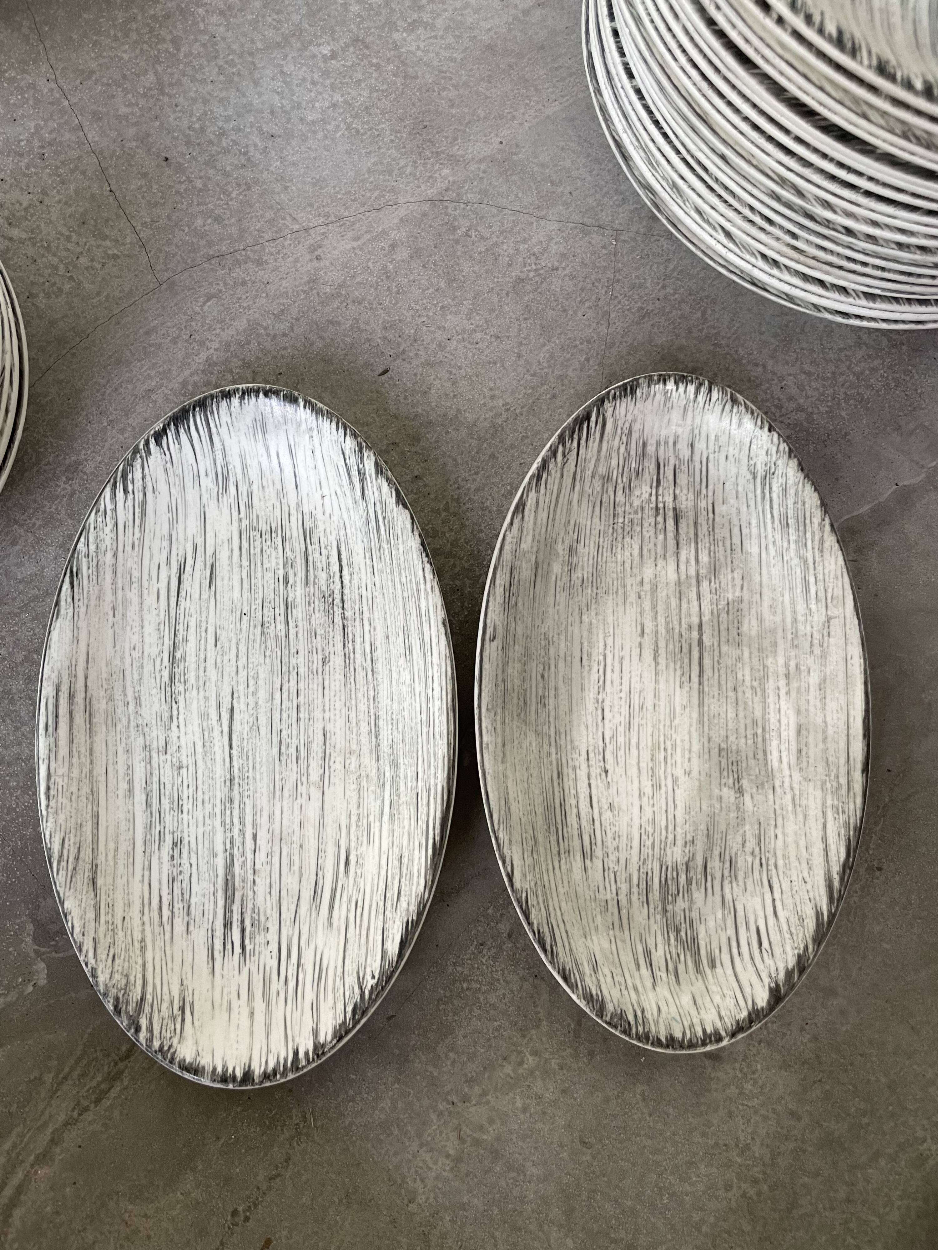 Set of plates and dishes Bazas de Salins 1960