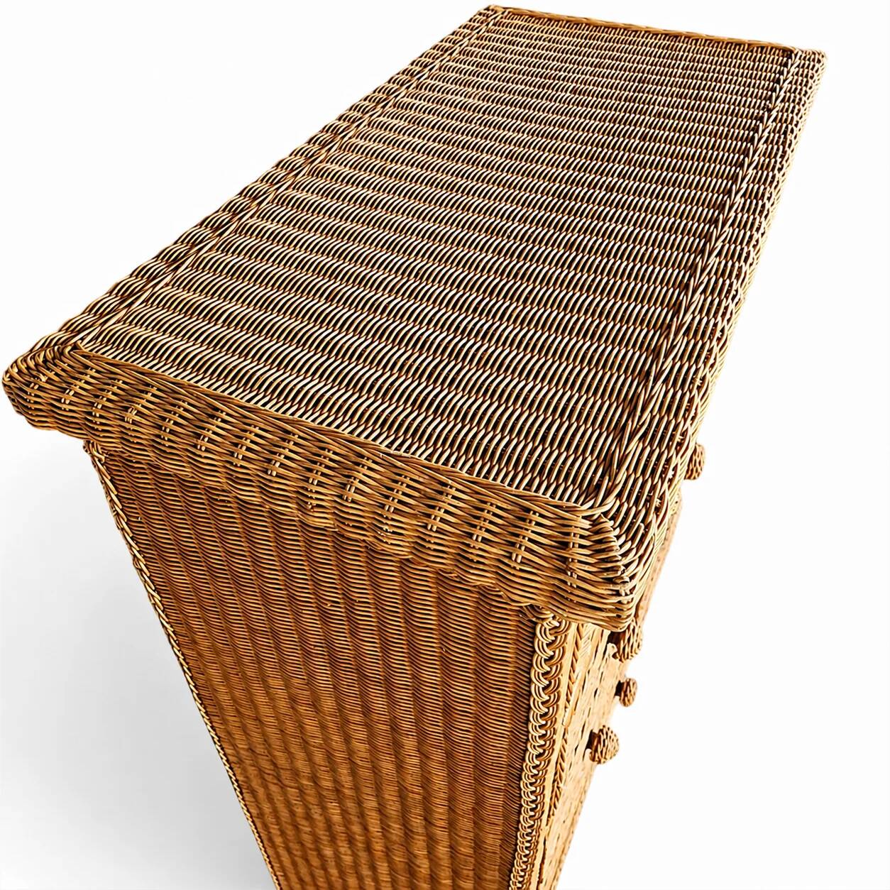 Commode en osier vintage / Tiroir dans un style côtier boho chic