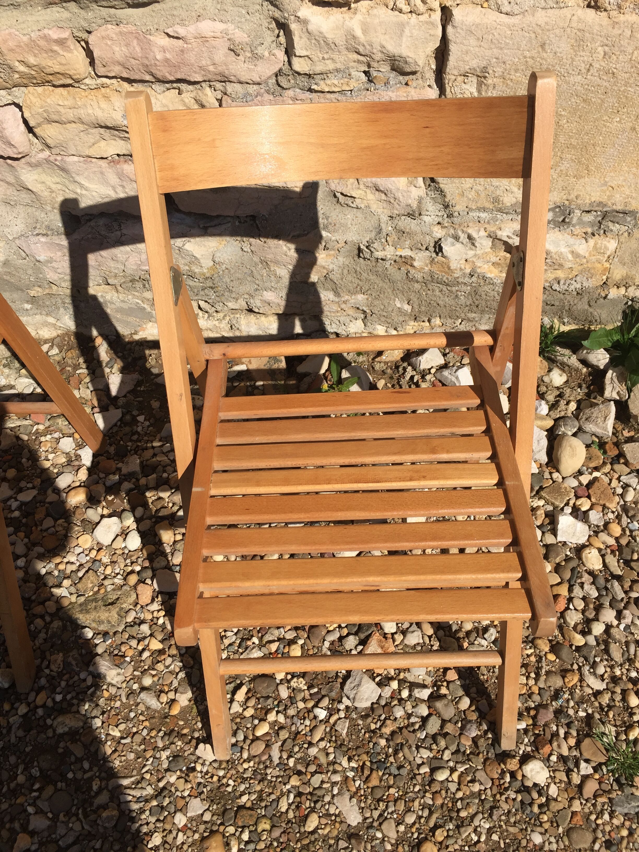 6 Folding wooden chairs