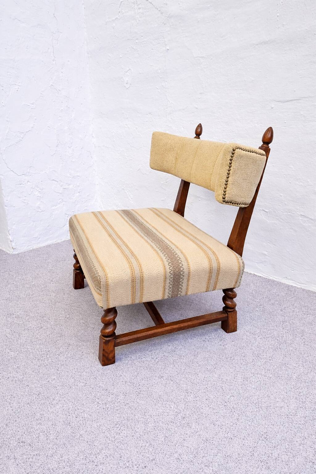Transitional Hungarian armchair (Art Deco period), 1930s