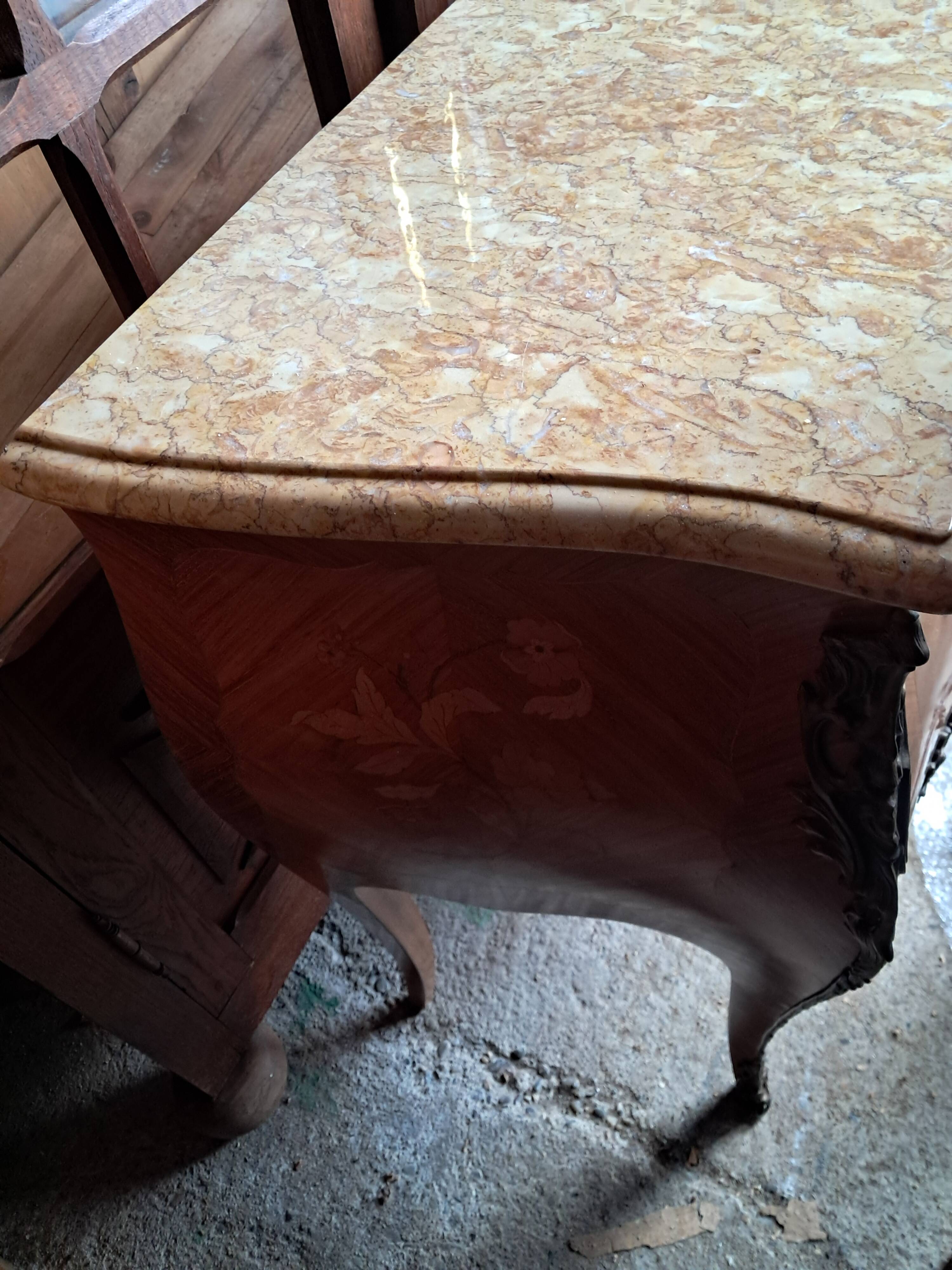 Louis XV style marquetry chest of drawers