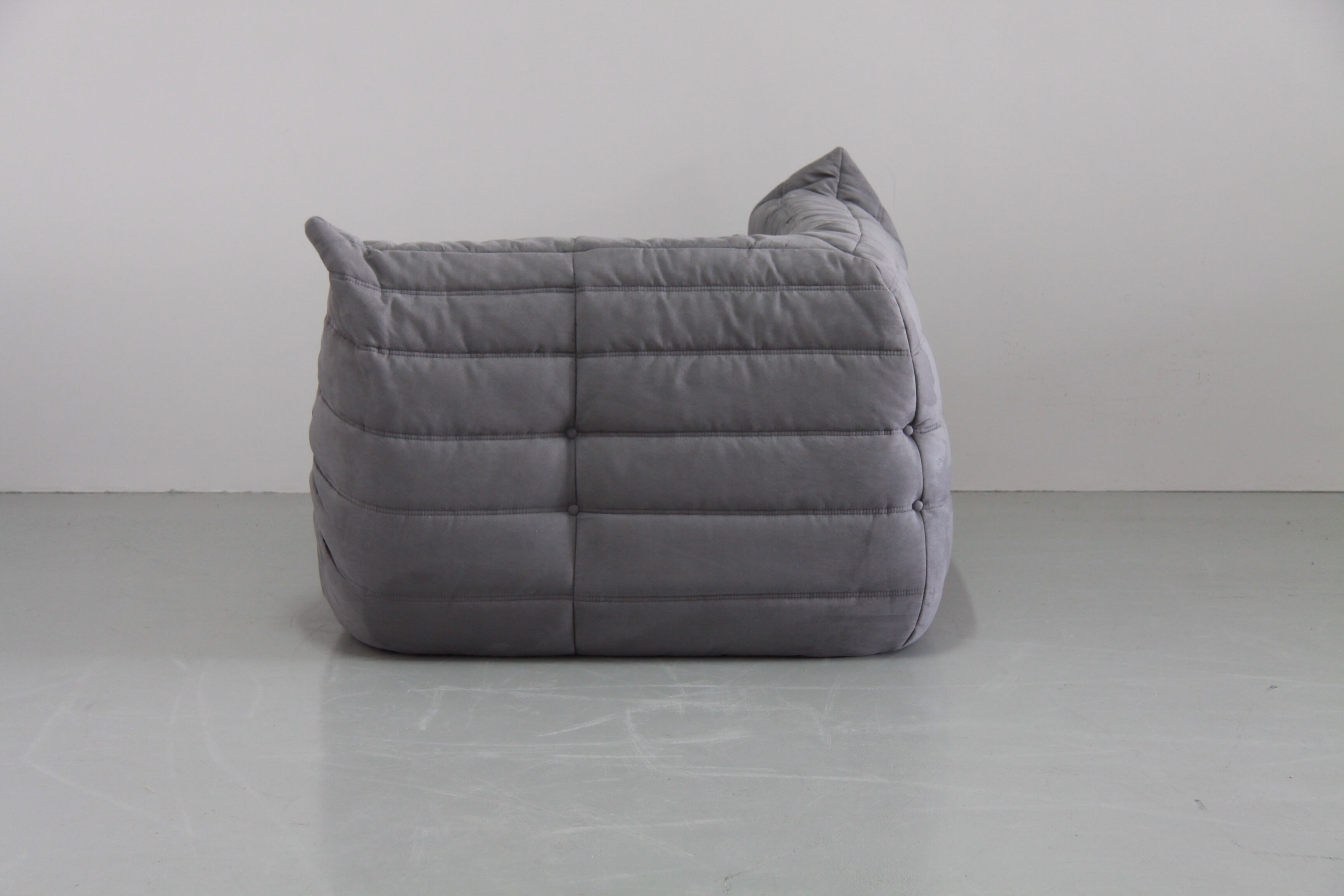 Corner "Togo" model designed by Michel Ducaroy 1973