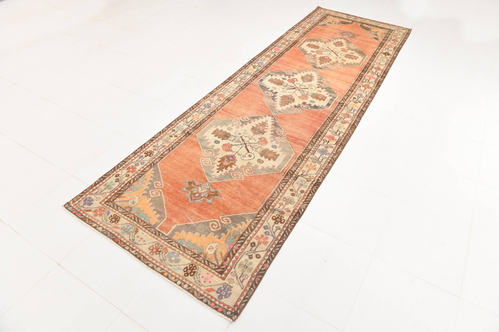 3x11 Red & Beige Oriental Vintage Runner Rug, 107x336Cm