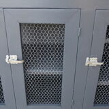 Caged Parisian buffet type breakfast buffet