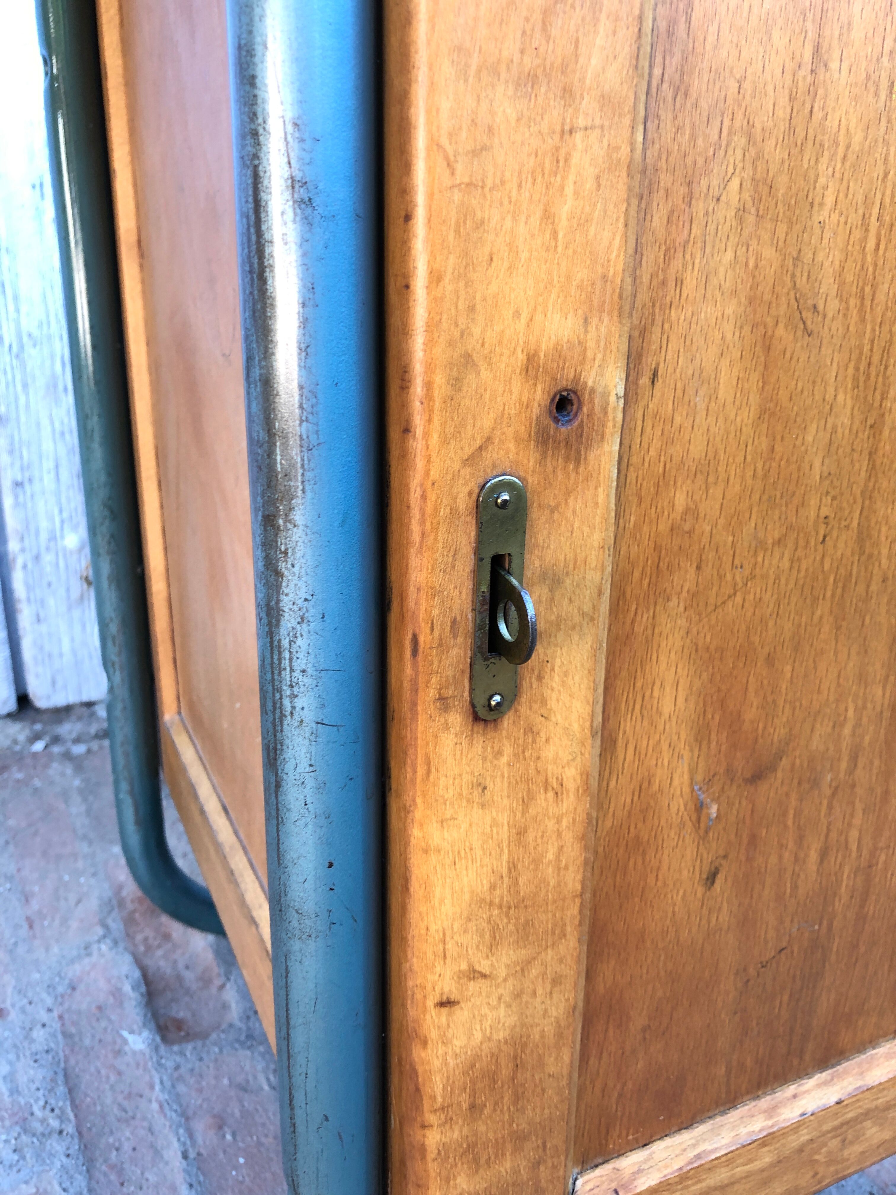 Office 1950 tubular metal and mint green formica