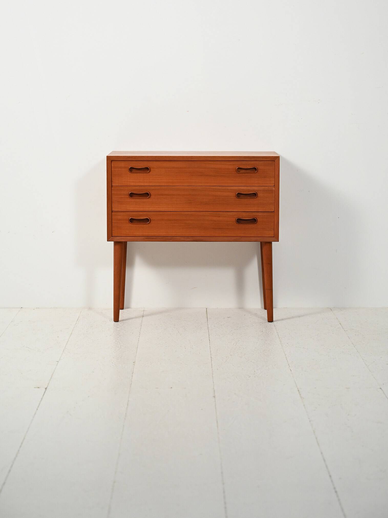 Commode en teck par Dansk Møbelfabrik