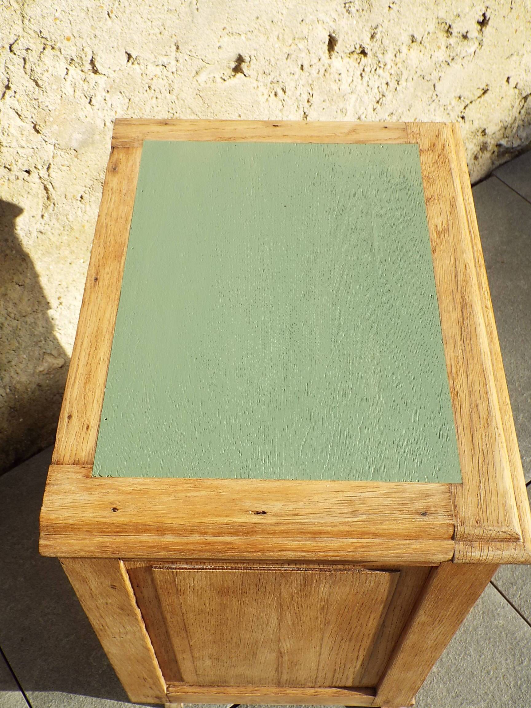Table de chevet style art déco