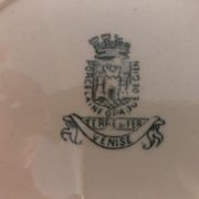 Soup-tureen in opaque porcelain from gien "venice"