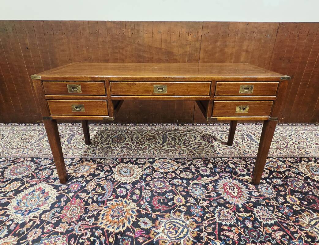 English Campaign Writing Desk