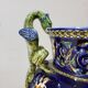 Vase forme médicis en faïence de gien