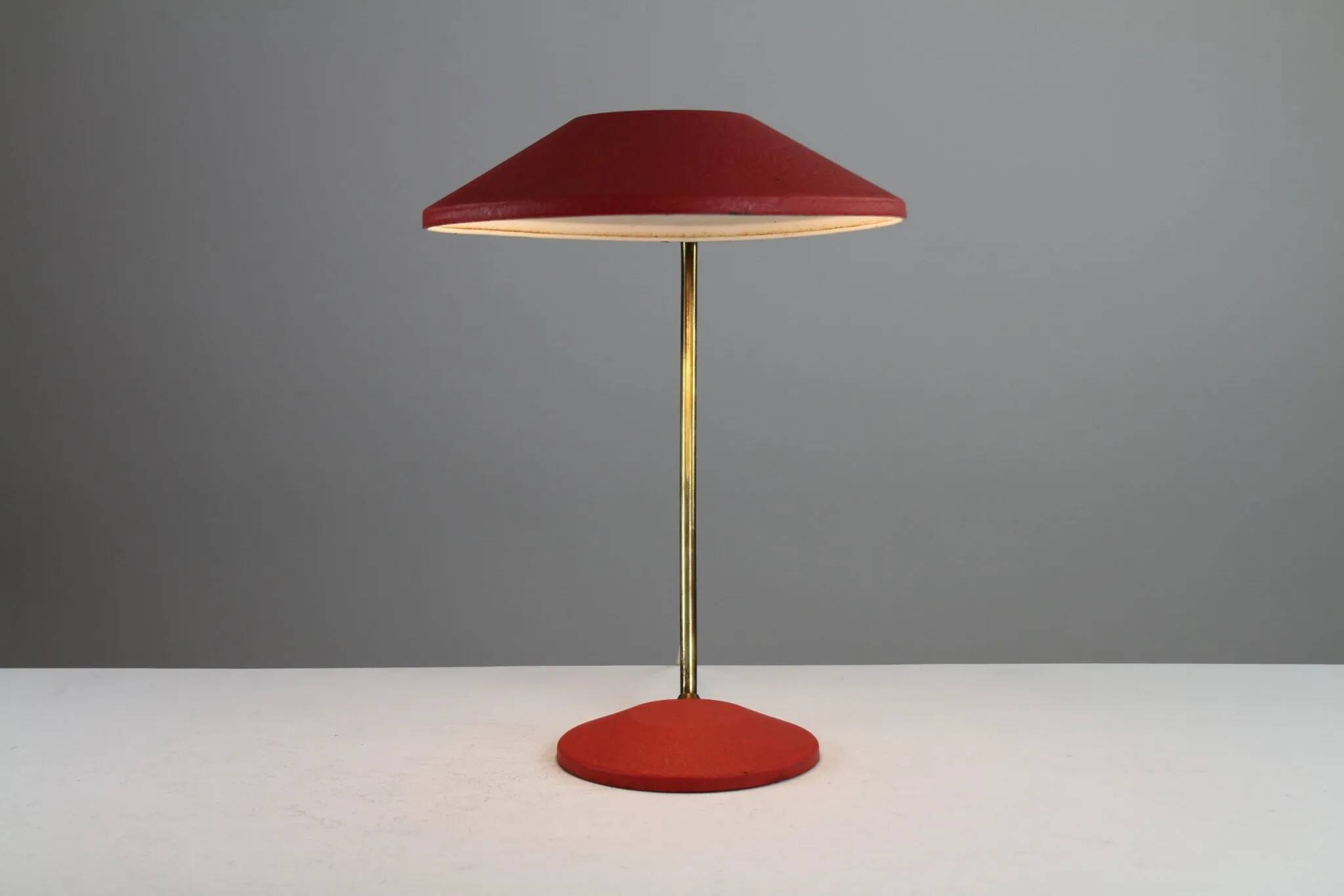 Red Shrink-Lacquered Brass Table Lamp, Germany, 1950s