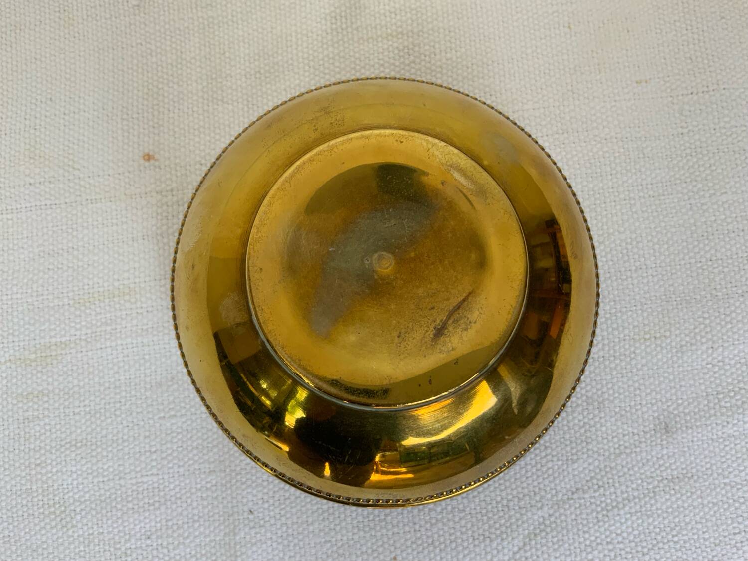 Brass plant pot