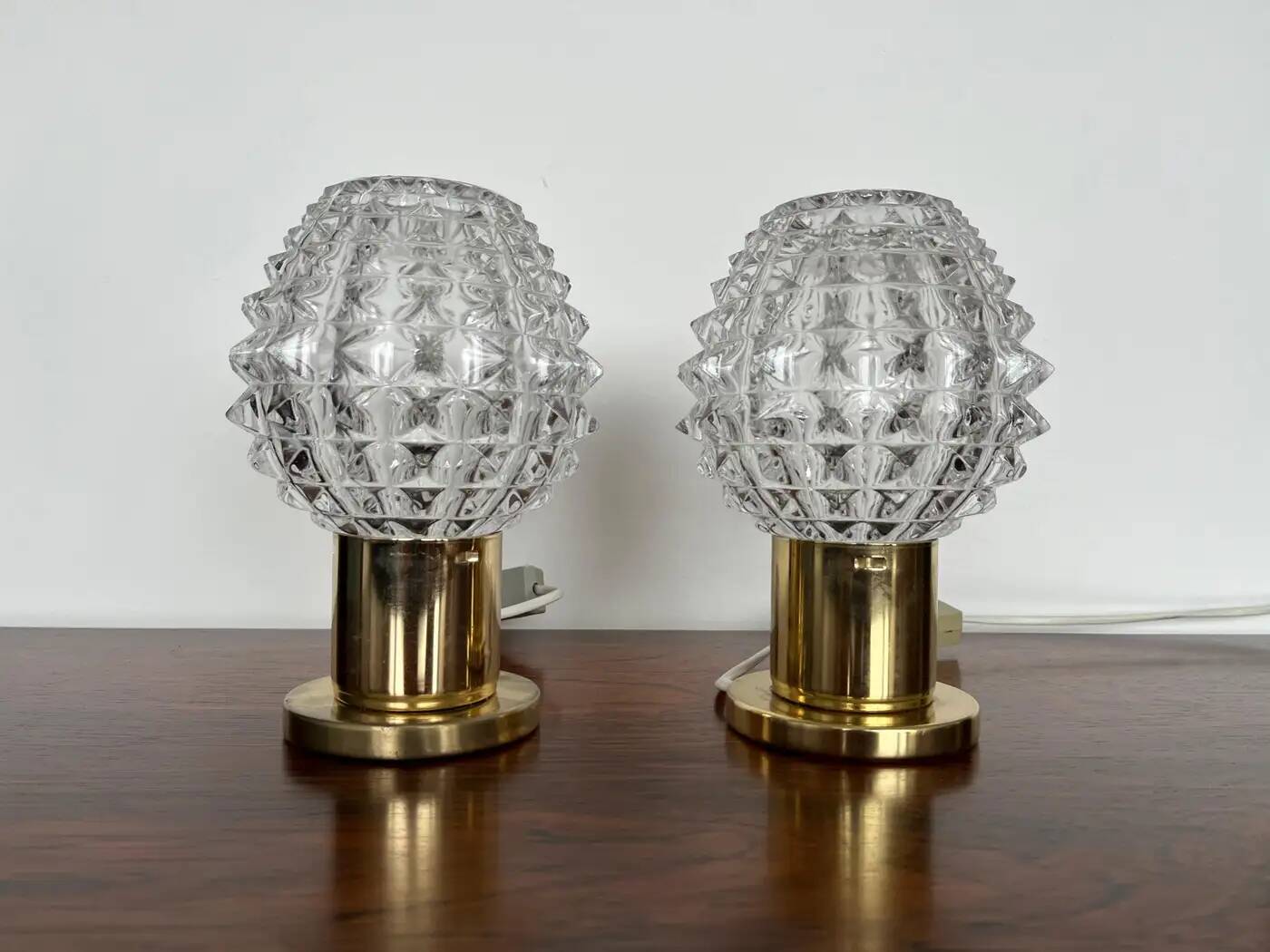 Paire de lampes de table en laiton par Kamenický Šenov, années 1960 / Tchécoslovaquie