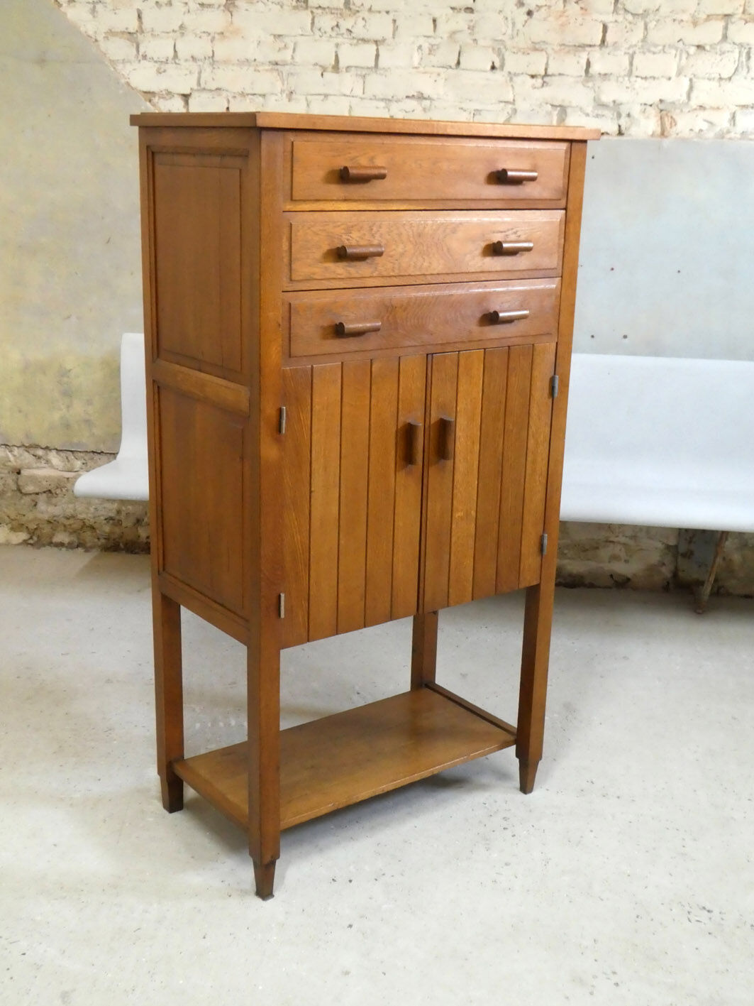 Cabinet en chêne, 1950