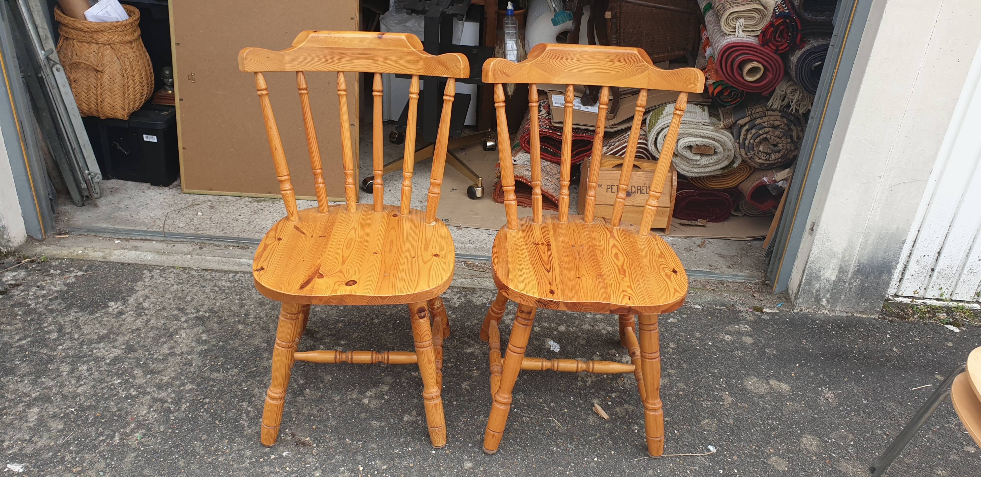 2 chaises western