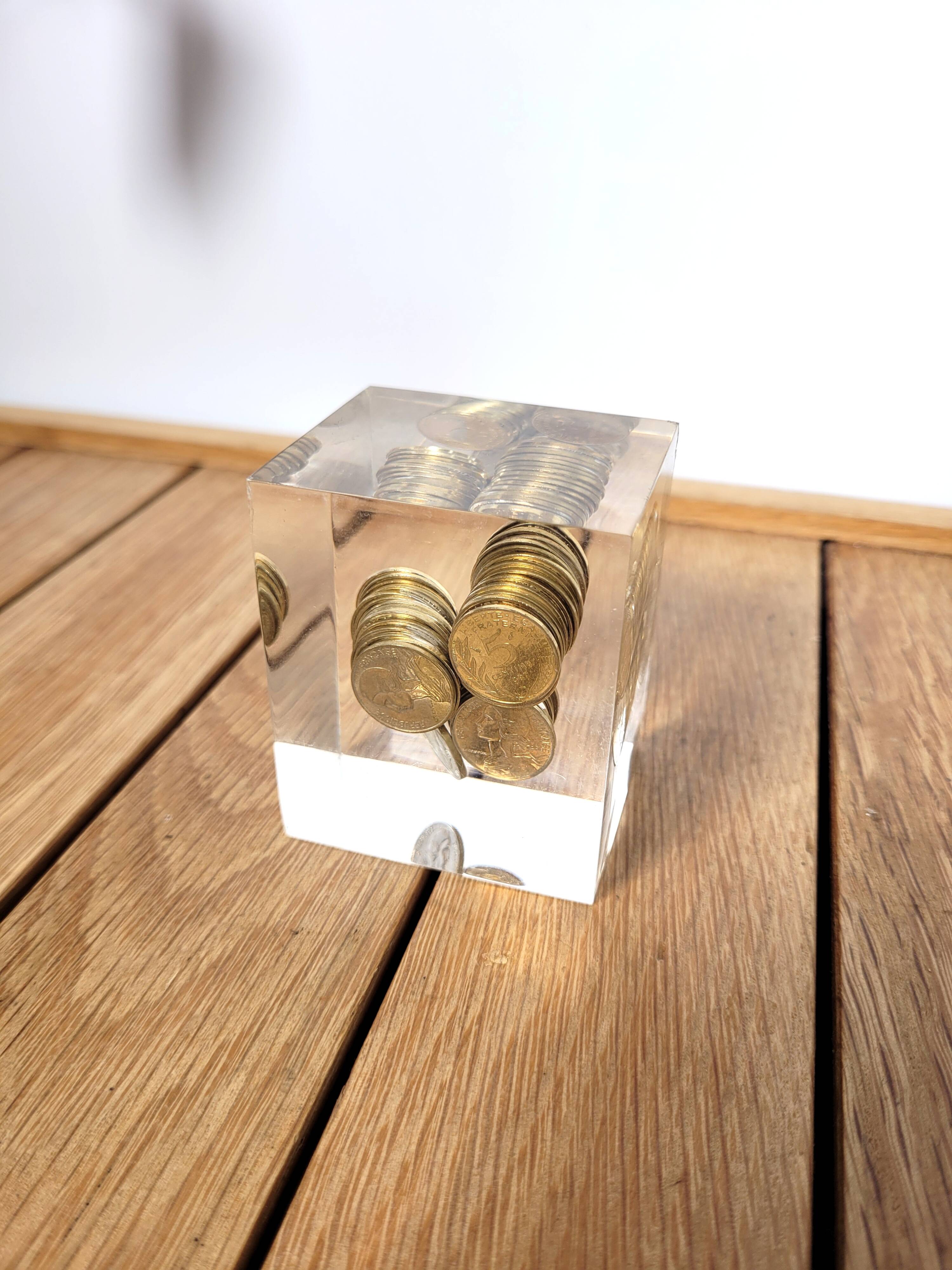 Inclusion presse papier pièces de 5cts francs