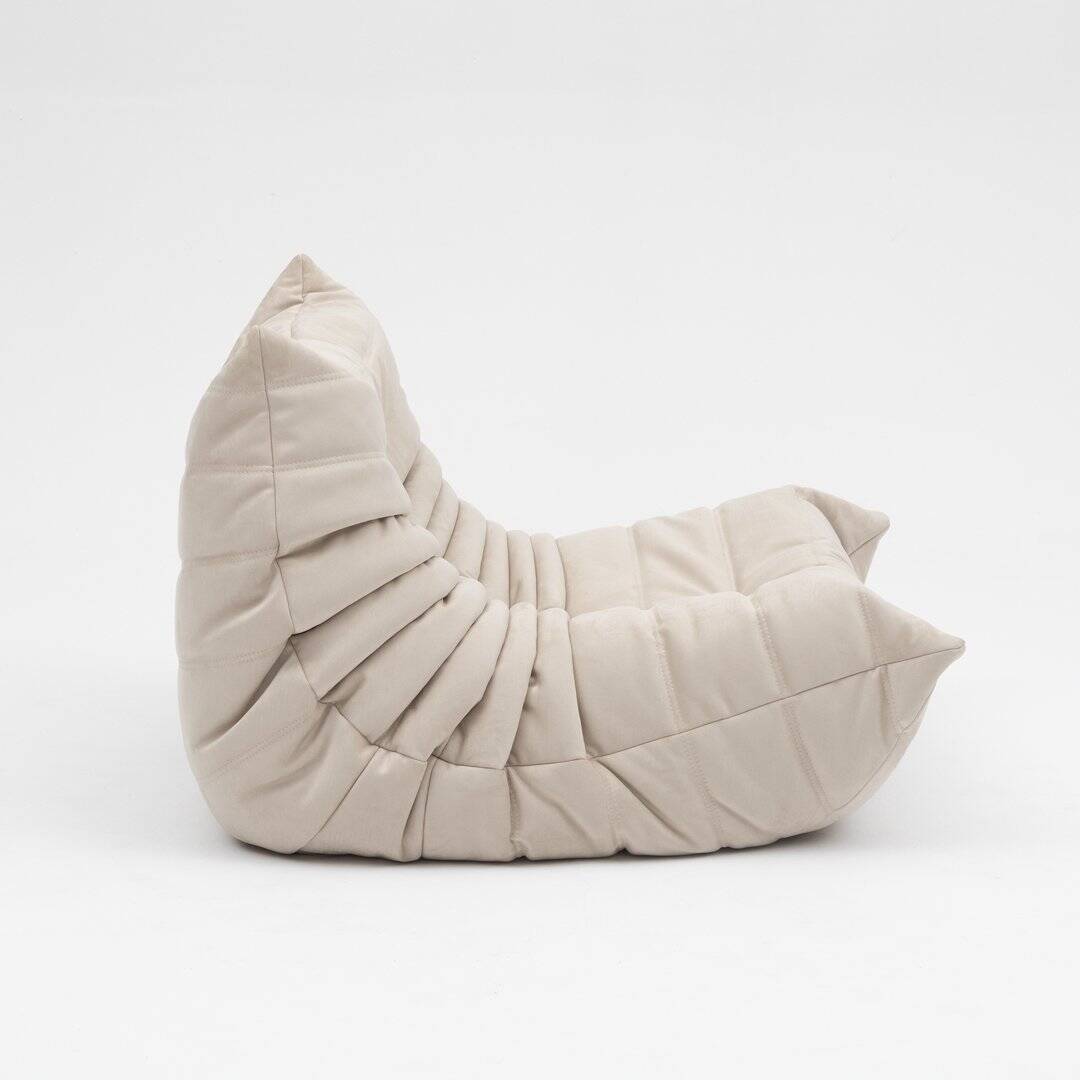 Togo lounge chair in cream fabric by Michel Ducaroy for Ligne Roset