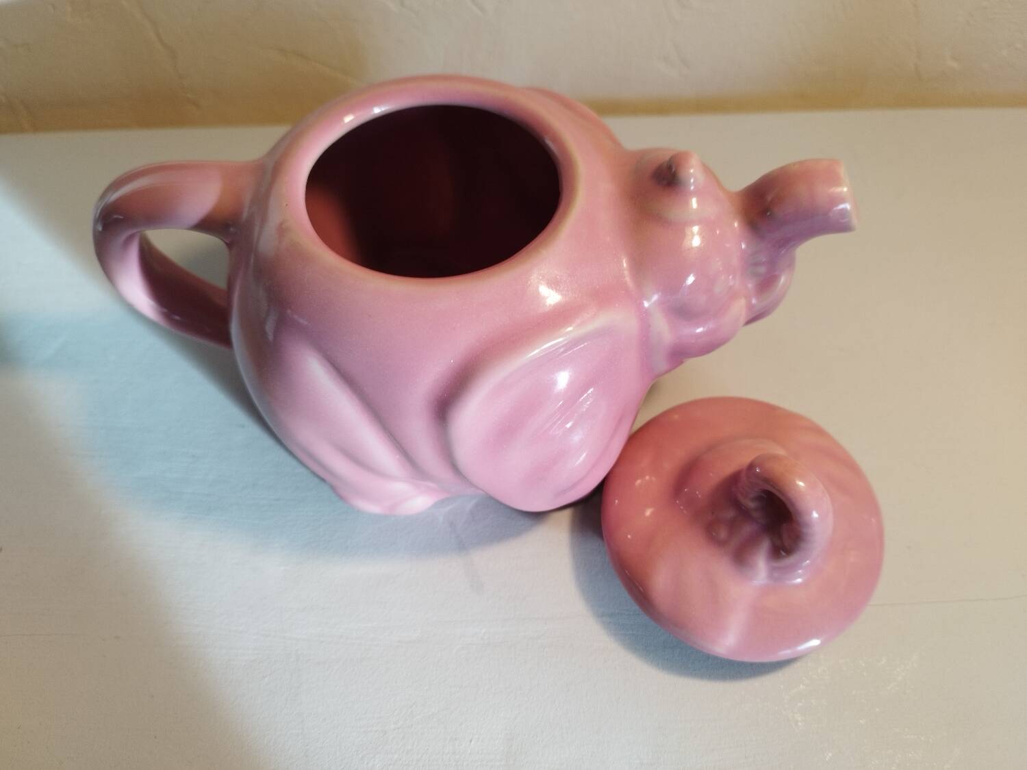 Théière éléphant rose