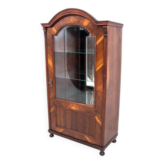 Historic vitrin from around 1860