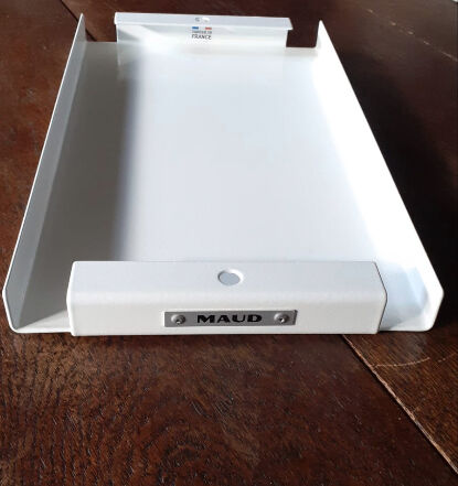 Maud Supplies white tray origami thermolaced steel