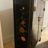 Chinese entrance cabinet