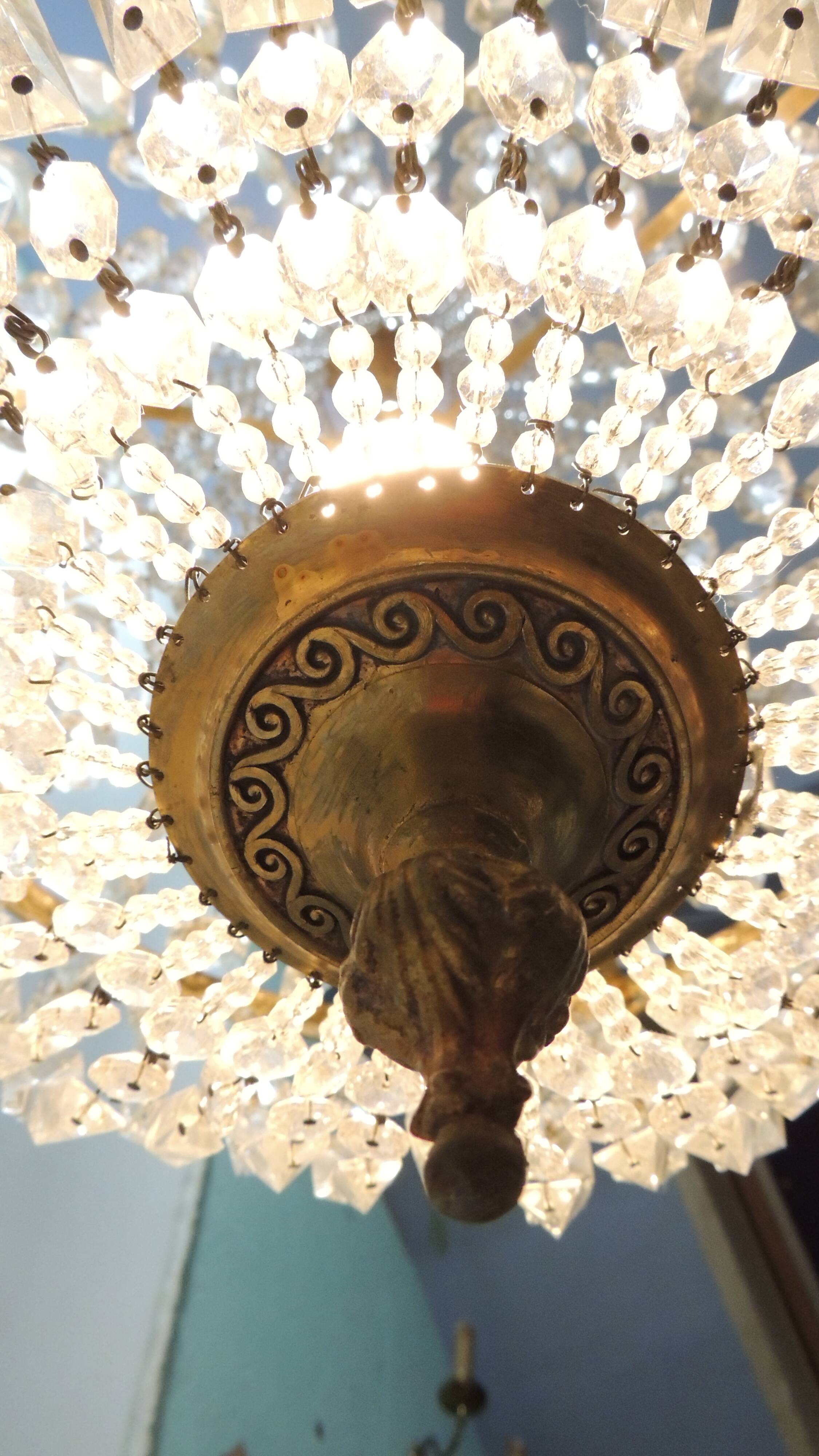 Antique crystal pendant chandelier – vintage Empire style – bronze