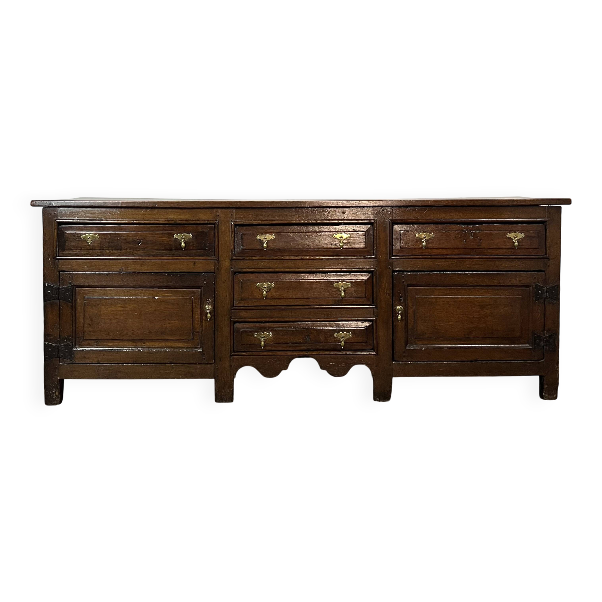 Large English sideboard, dresser, solid oak buffet George II 18th century.