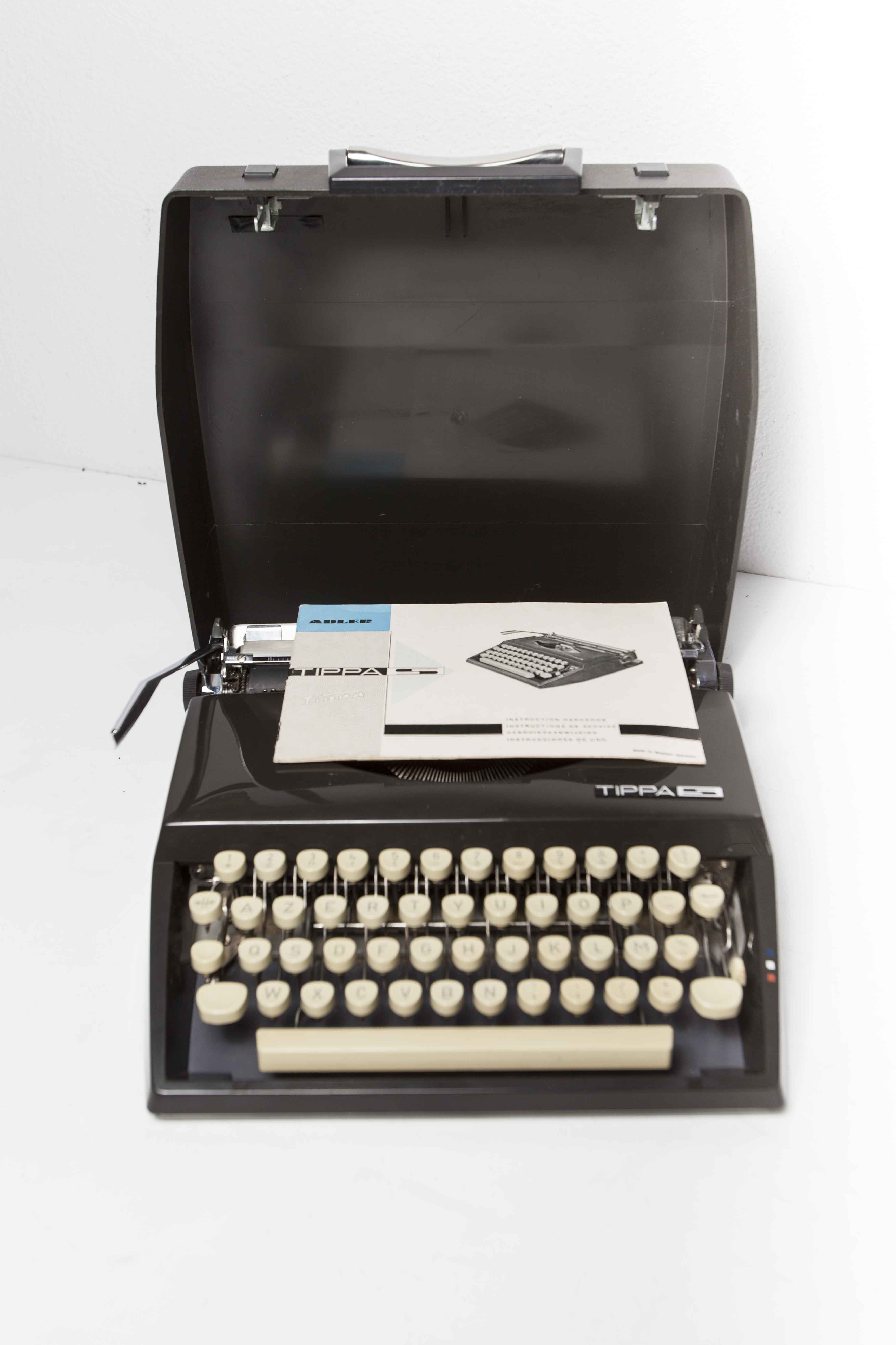 Revised Adler Tippa S typewriter and new ribbon